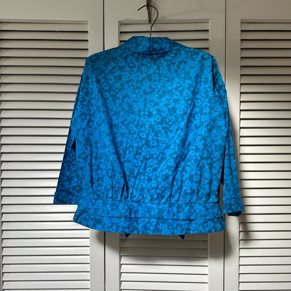 Vintage 1950s Cotton Blouse Sportkraft Cropped with Tie and Button Closure - Picture 6 of 15